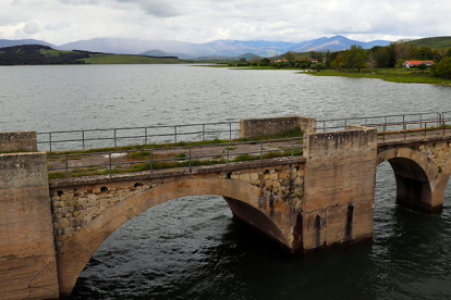El Embalse del Ebro supera las tres cuartas partes de su capacidad