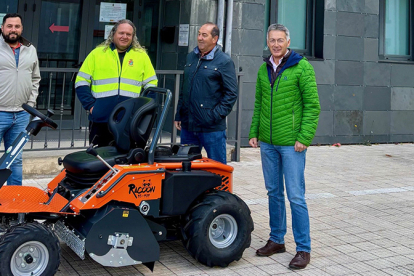 Enmedio estrena mquina desbrozadora