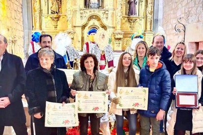 Esperanza González gana el XIII Concurso de ambientación navideña de Requejo