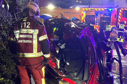 Fallecen tres jvenes tras sufrir una salida de va en la N-634, en Cabezn de la Sal