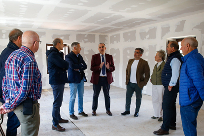 Fomento invierte m�s de 50.000 euros en la reforma de la antigua Casa de los Maestros de Bolmir