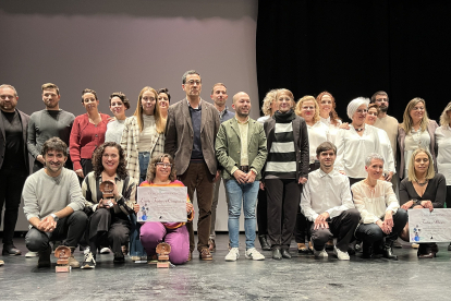 'Gente Estpida' cosecha nuevos xitos en los certmenes de Castilla y Len antes de su regreso a Reinosa el prximo 3 de enero