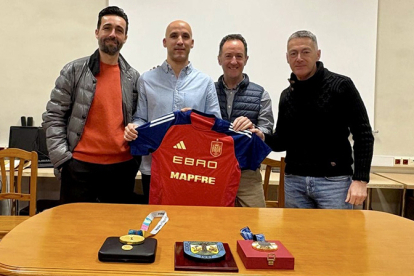 Gonzalo Garea imparti una conferencia en Fresno del Ro sobre nutricin aplicada al deporte