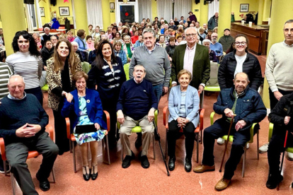Homenaje a los 6 socios del Centro Social de Mayores de Reinosa que este a�o han cumplido 85 a�os