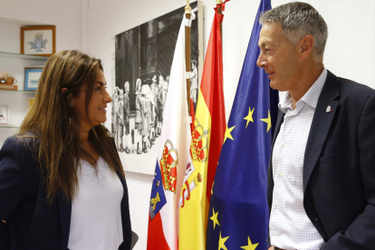 Inclusin Social y Campoo de Enmedio colaborarn en proyectos de mejora de los Servicios Sociales de Atencin Primaria del municipio