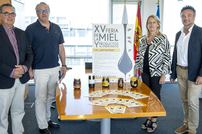 Una treintena de productores participar�n en la XV Feria de la Miel y Otros Productos Alimentarios de Li�bana