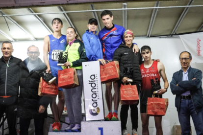 Marco G�mez Guti�rrez y Luc�a Fern�ndez Alonso vencen en la XIII Milla Nocturna de Reinosa