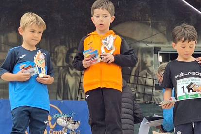 Mart�n Herrero se impone en la VII Milla Urbana Ciudad de Noja, categor�a sub 8 masculino