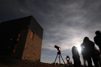 El Observatorio Astronmico de Cantabria, en Valderredible, organiza este sbado una sesin especial para ver las Perseidas