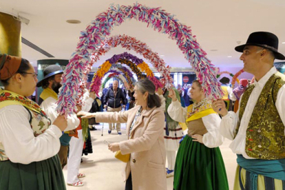 El Palacio de Festivales acoge este viernes el II Festival de Folclore Europa y Cantabria