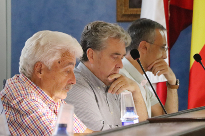 El PP de Reinosa acusa al alcalde de retrasar medio a�o la cesi�n de las cinco viviendas de la Casa de los Maestros al Gobierno de Cantabria