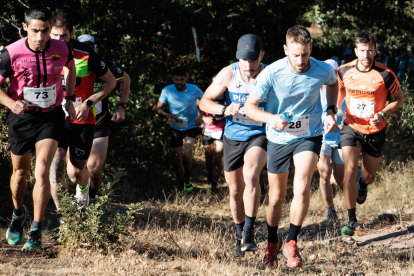 Proao se cita con el trail