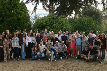 La quinta del 81 celebra la comida de los 45 a�os