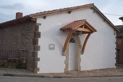 La reforma inicial del Centro Cultural de Fresno del Ro cumple 25 aos