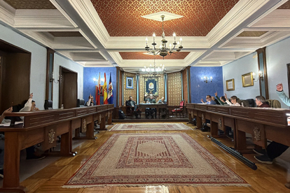 Reinosa solicitar a Defensa la celebracin de una jura de bandera civil por el centenario de la ciudad en 2027