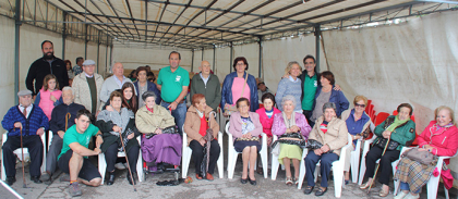 Requejo homenajea a sus mayores