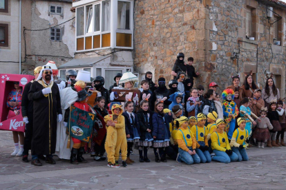 Requejo se visti� de Carnaval