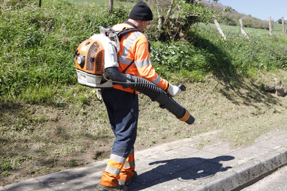 Santiurde de Reinosa refuerza el empleo local y los servicios municipales con una inversi�n de 49.600 euros