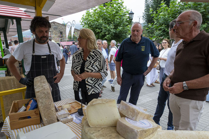 Susinos destaca en Pesquera el papel de las queser�as artesanas para fijar poblaci�n y generar riqueza en las zonas rurales