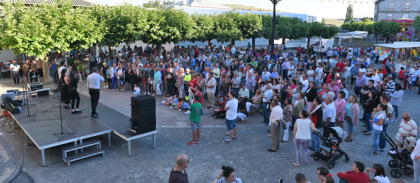 Tarde de folclore y paella en Mataporquera 