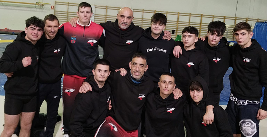 Los 'espartanos' se cuelgan seis medallas en el Campeonato Lucha Grapling de Castilla y Le�n