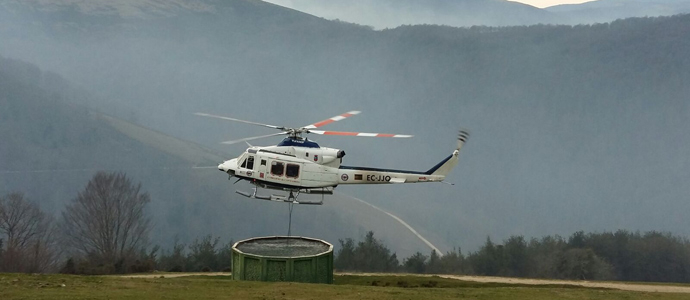 El de San Miguel de Aguayo, uno de los veinte incendios activos en Cantabria
