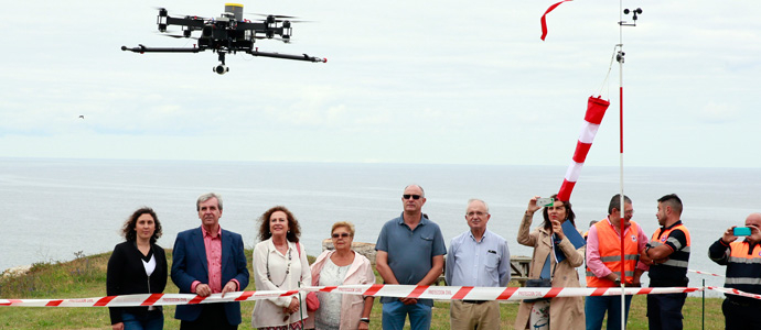 De la Sierra afirma que el nuevo servicio de drones del Gobierno va a ayudar 