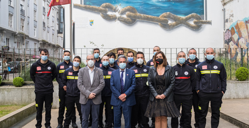 El 112 aumenta su plantilla con 13 nuevos bomberos