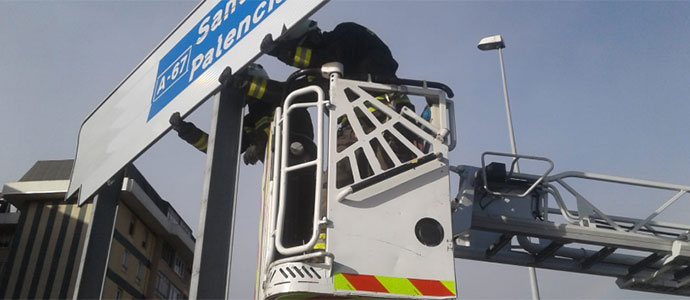 El 112 coordina 41 incidencias por viento