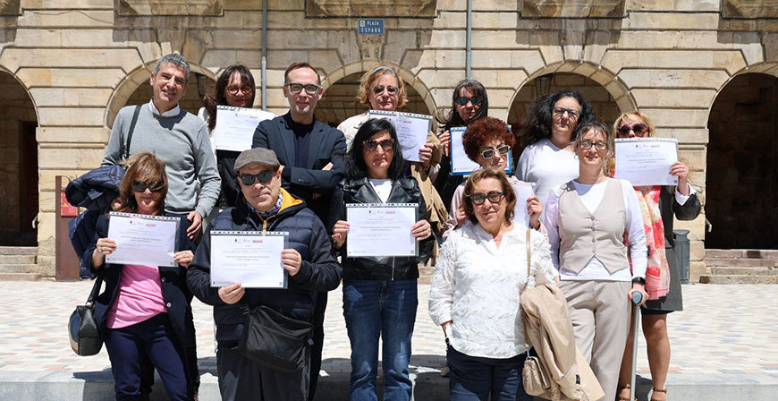 Concluyen su formaci�n las 14 alumnas y alumnos del taller de empleo de Atenci�n Sociosanitaria a Personas Dependientes en Instituciones Sociales 