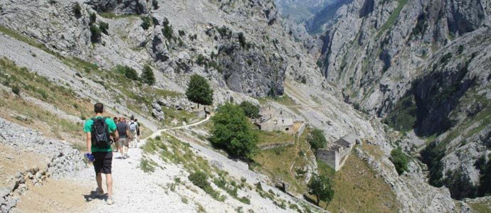 El 25 mayo, a la Ruta del Cares con la Asociacin Cultural y Deportiva de Proao