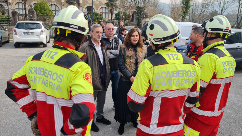 Los 336 bomberos de Cantabria contarn con una acreditacin profesional