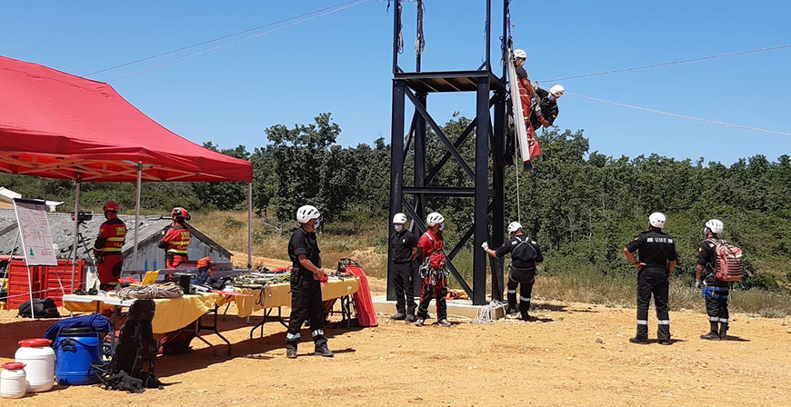 40 efectivos de la UME se instruirn esta semana en el espeleosocorro en Ramales de la Victoria