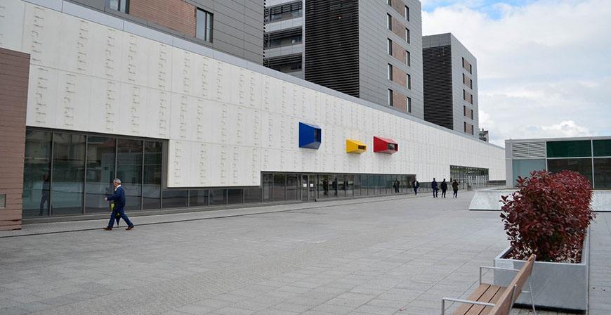 El 95% de los profesionales sanitarios c�ntabros contagiados de coronavirus ya han superado la enfermedad