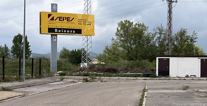 El abandonado polgono industrial de La Vega y otros aspectos locales