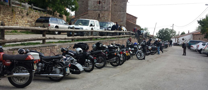 Abiada acogi una concentracin de motos clsicas