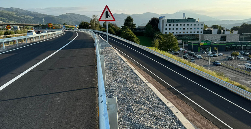 Abierto al trfico el nuevo ramal Oviedo-Palencia dentro del enlace de Sierrapando