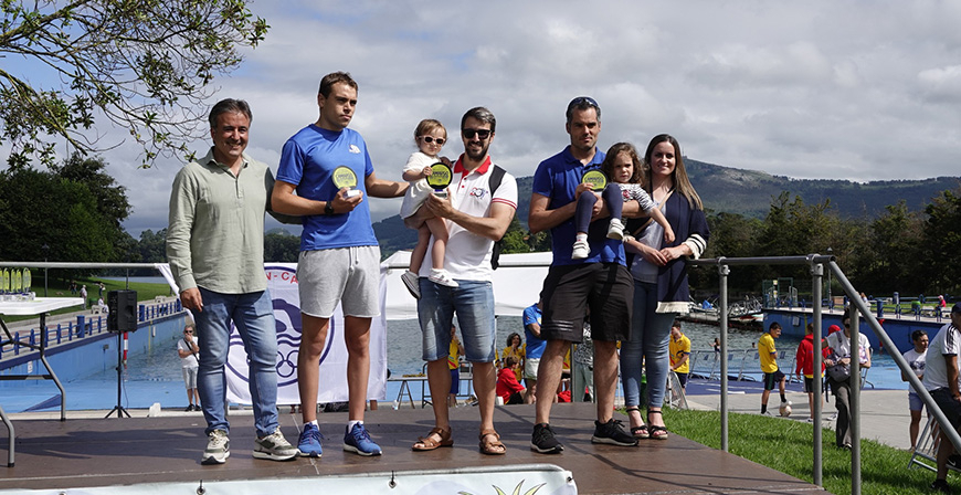 La A.D. Campurriana comienza su temporada de aguas abiertas con dos podios