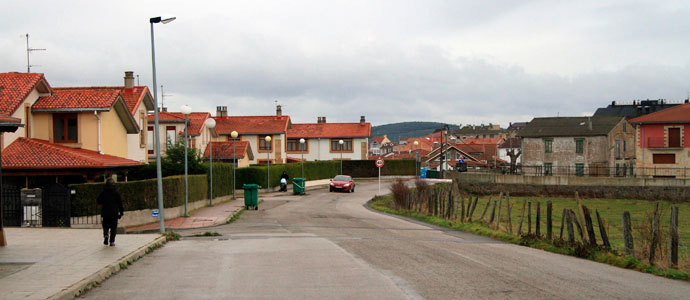 Adjudicadas las obras de mejoras de viales en Enmedio por 241.753 euros