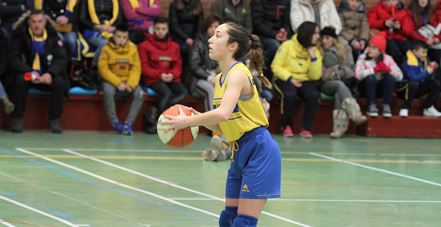 Adriana Prez, pasin por el baloncesto