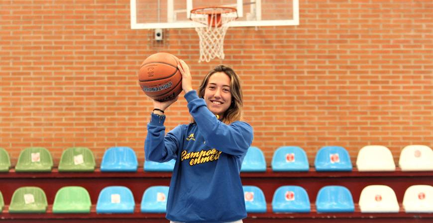 Adriana Prez, pasin por el baloncesto