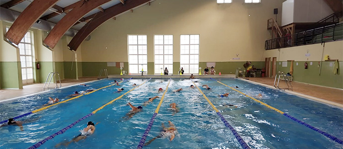 Aguilar mantendr cerradas las piscinas de verano y ampliar el uso de las climatizadas
