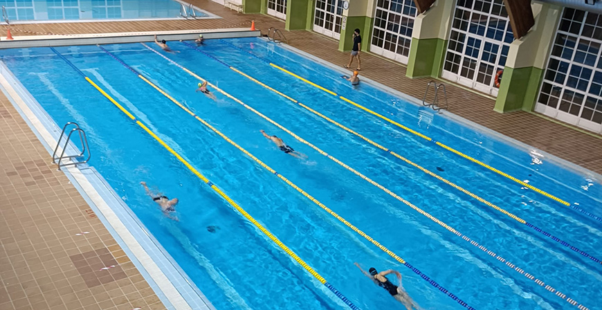 Aguilar retoma las actividades en las piscinas climatizadas
