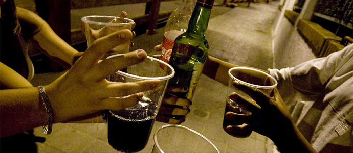 El alcohol es la droga ms habitual entre los escolares cntabros 