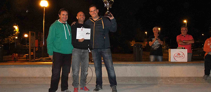 Alex y Jonathan suman un nuevo torneo de petanca