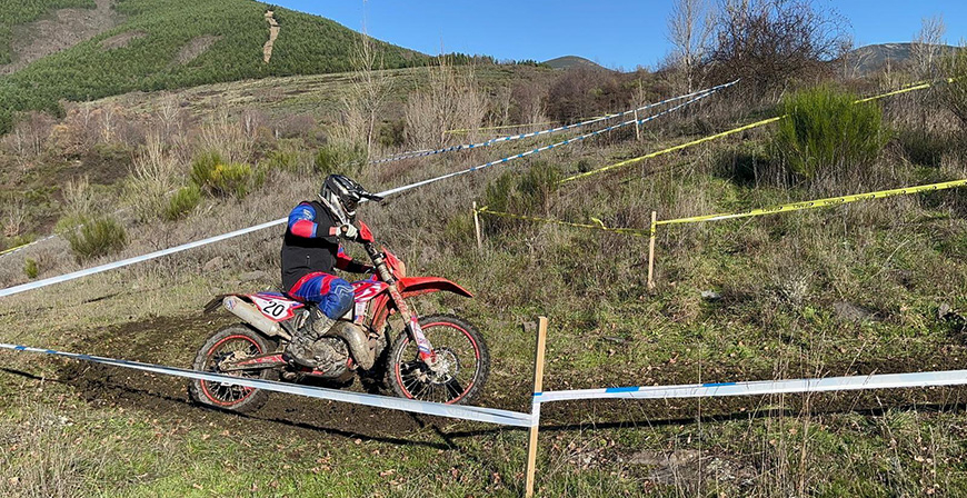Alexis Fernndez se proclama campen jnior del Campeonato de Enduro de Castilla y Len
