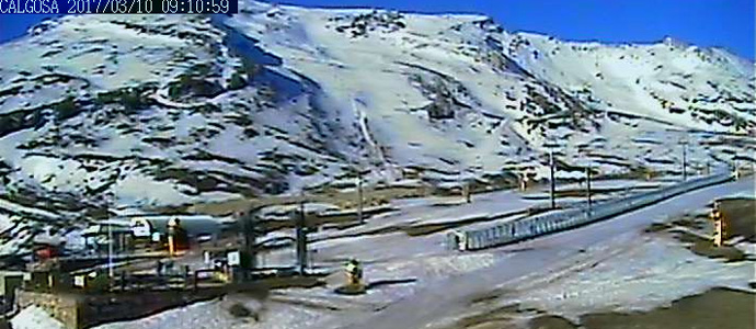 Alto Campoo, a la espera de ms nieve 