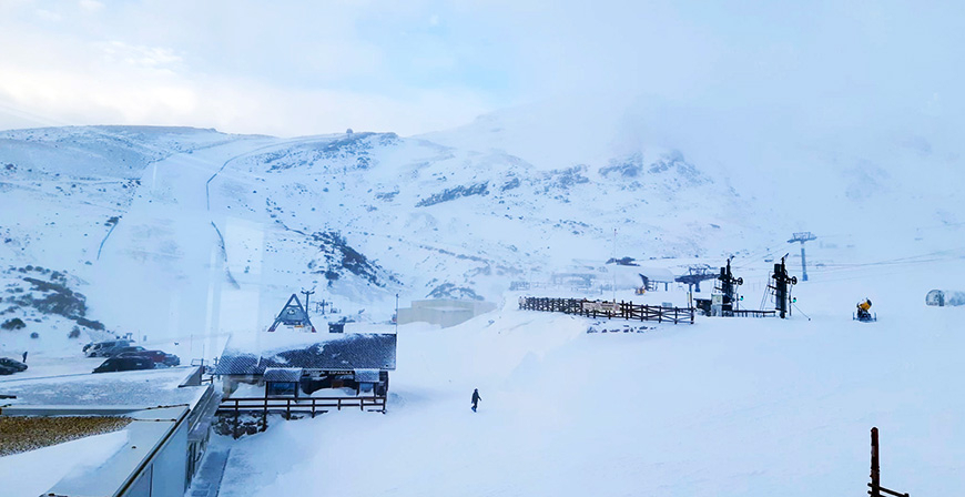 Alto Campoo espera a los primeros esquiadores