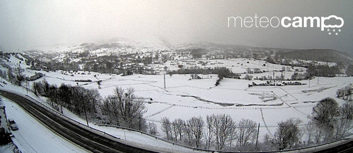 Alto Campoo recibe 17 nuevos centmetros de nieve polvo