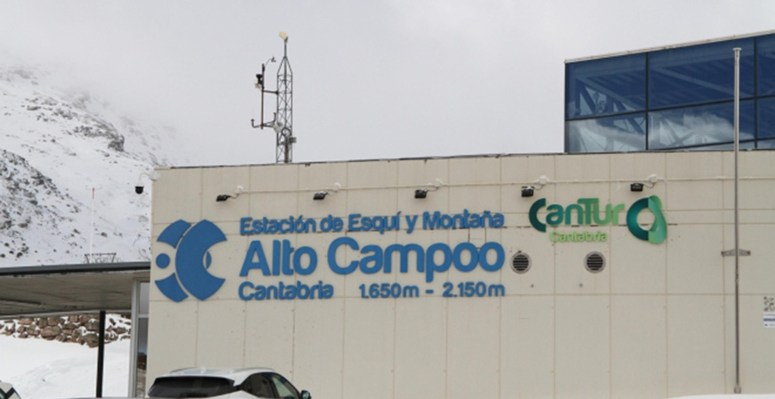 Alto Campoo registra en el puente ms de 1.800 esquiadores